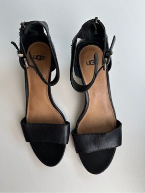 UGG Black Leather Open-Toe Ankle-Strap Heels 11